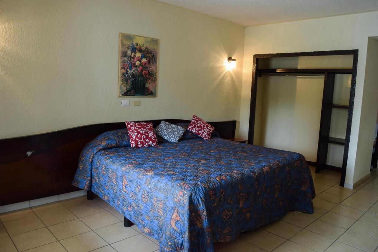 Hotel Virrey Rio Bravo Buitenkant foto