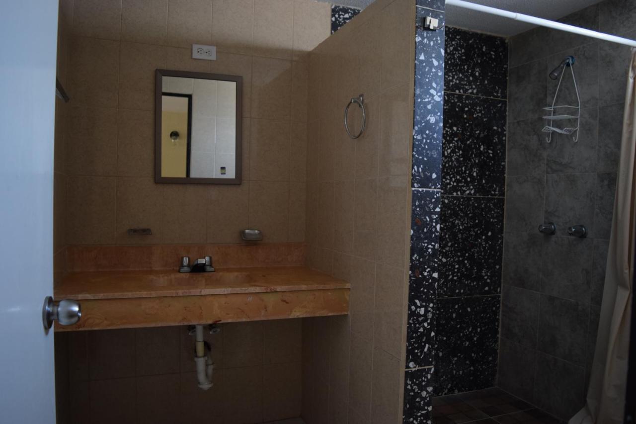 Hotel Virrey Rio Bravo Buitenkant foto